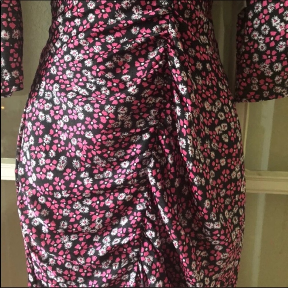 New Zara Ruched Dress Blogger Fav - Picture 4 of 10